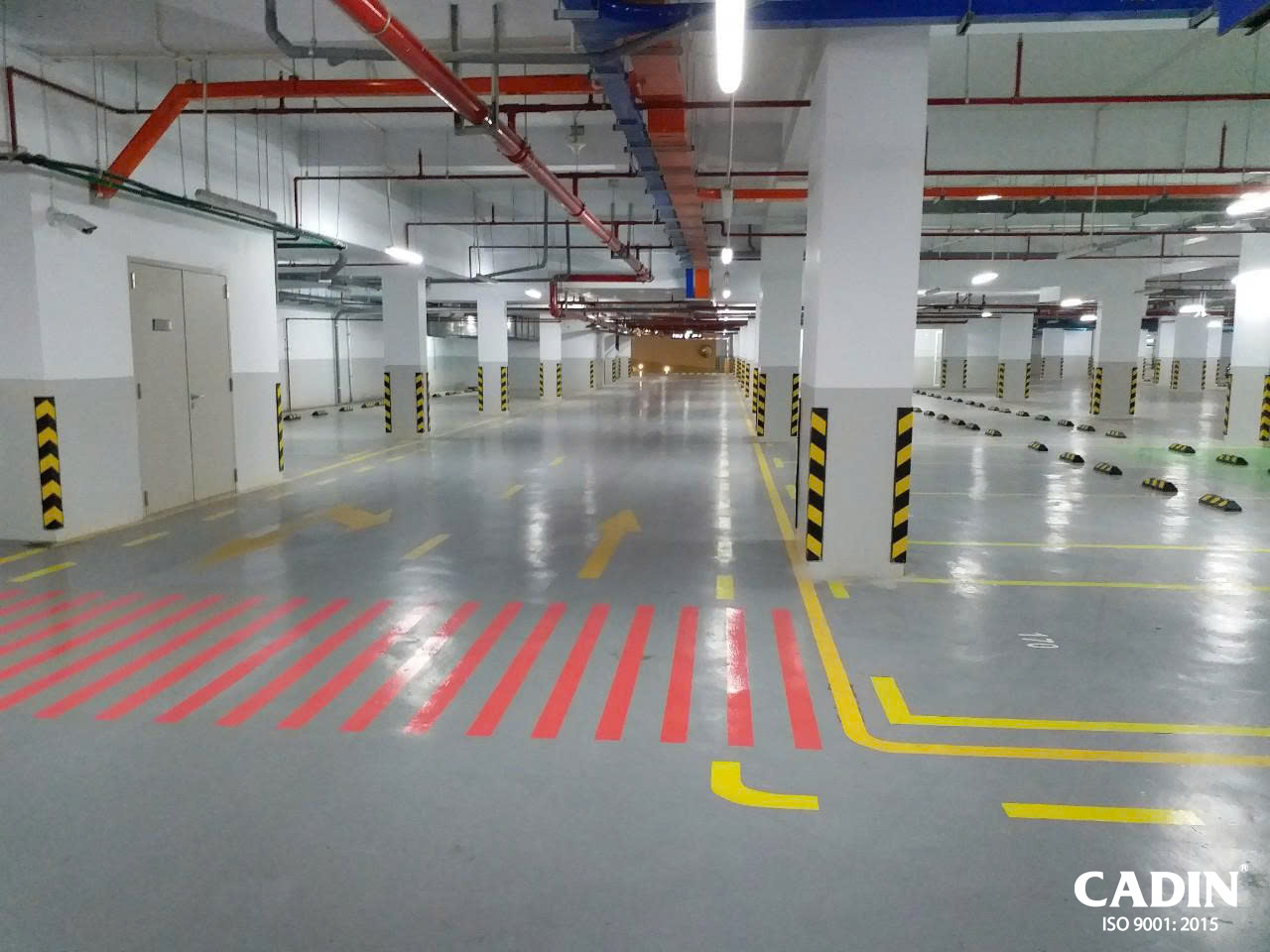 Cách Chọn Sơn Phản Quang Kẻ Đường Bền Màu, Dễ Thi Công